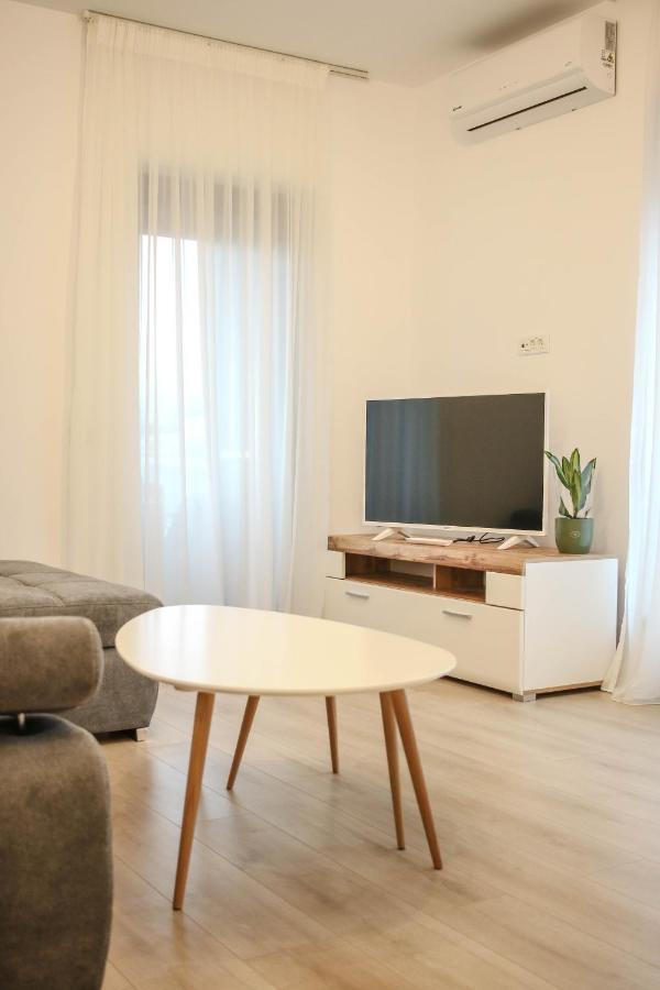The Next Door Apartaments 布加勒斯特 外观 照片